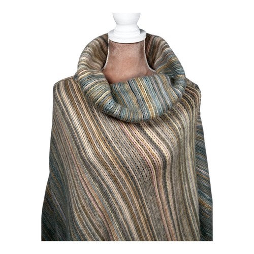 Do Everything In Love Anthropologie Knit Sweater Poncho Asymmetrical Fringe Boho - Picture 2 of 10