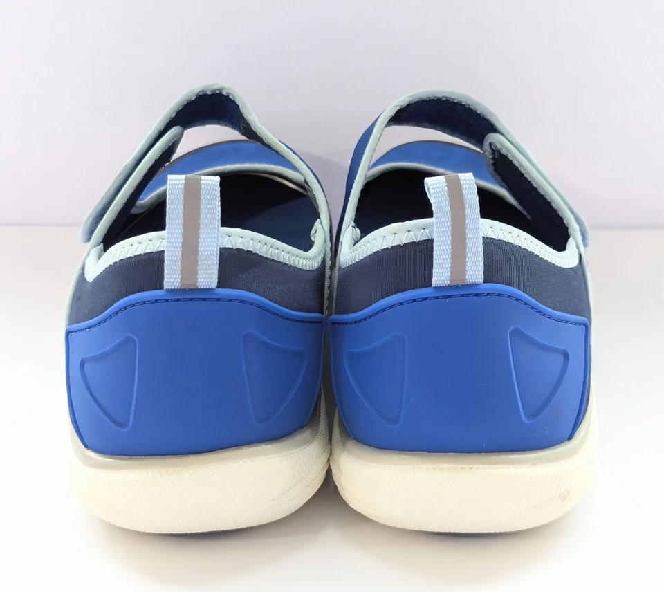 New Lands' End Women's Water Shoes, Size 8D, Adjustable Closure Mary Janes, Blue - Image 4 of 4