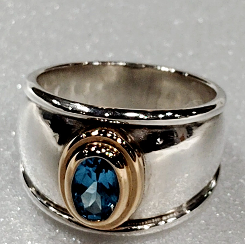 James Avery Christina Ring with Blue Topaz in Sterling Silver & 18k Gold Sz 6