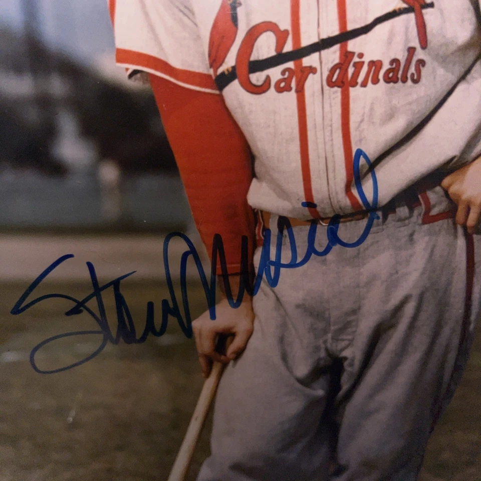 Stan Musial signed ball & 8" x 10" photo -Horizontal PHOTO/BALL DISPLAY CASE - Image 3 of 4
