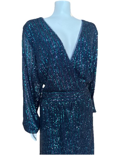 TFNC London Saro Green/Navy Sequin Knee Length Semi Wrap Dress Size 26 - Picture 2 of 13