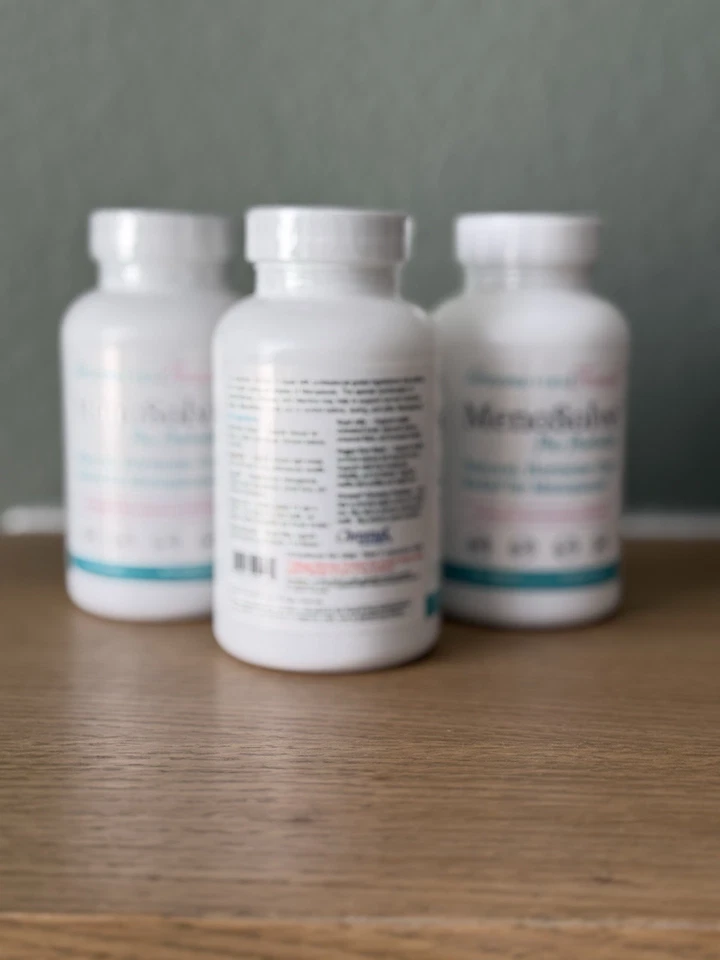 NEW Greens First Female MenoSolve Plus Probiotics Menopause Supplement Lot of 3  - Image 3 of 4