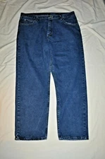 WRANGLER 40 X 32  Men`s BLUE DENIM STRAIGHT BOOT CUT JEANS EUC