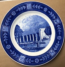 Abraham & Straus 1939 World's Fair Souvenir Plate - Shelter Building