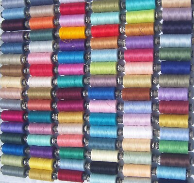 150 POLYESTER MONDMÄNTEL NÄHEN OVERLOCKENDES FADEN FARBE SCHATTENKARTE WÄHLEN
