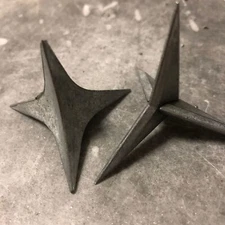 Tire Tyre Puncture Triangle/Round Nail Spikes Anti-theft Security Car Vehicle