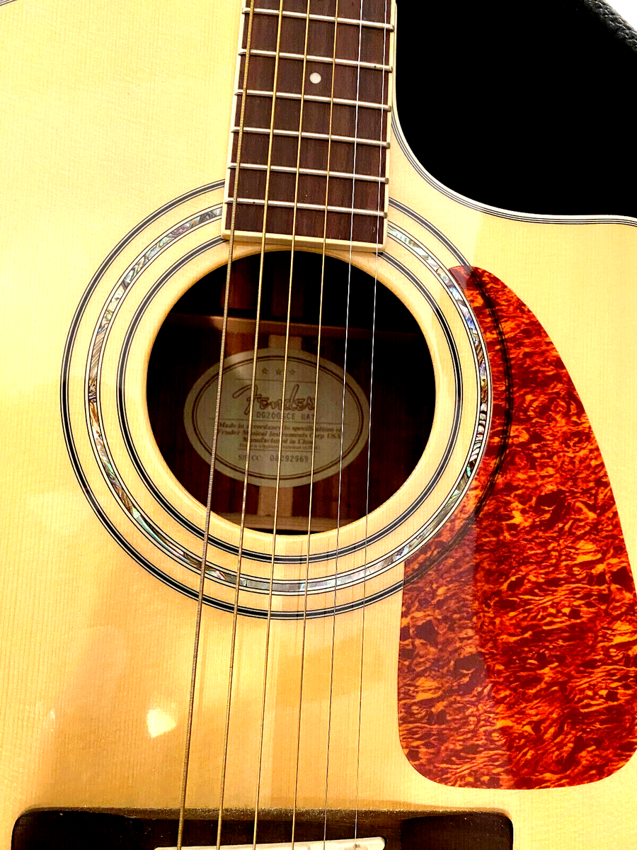 Fender DG-200SCE Acoustic Electric Guitar NICE 