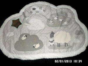 cuggl sheep play gym