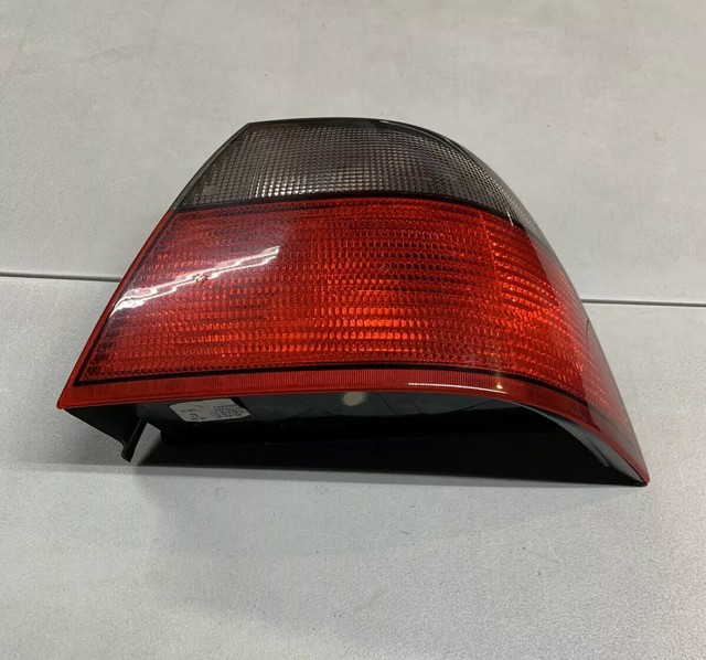 Saab 95 OEM Tail Light Lamp Lens 4677043 Right Rear eBay