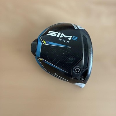TaylorMade SIM2 MAX Driver 9 Degrees Head With Cover