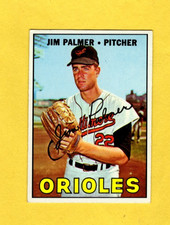 1967 Topps Baseball Cards 17