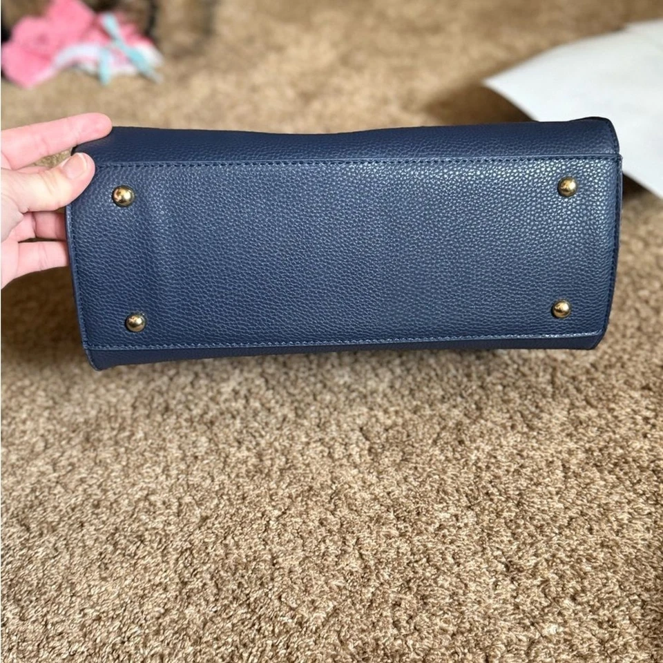 Bolso de Mano Badgley Mischka Azul Marino y Dorado Foto 3 de 4