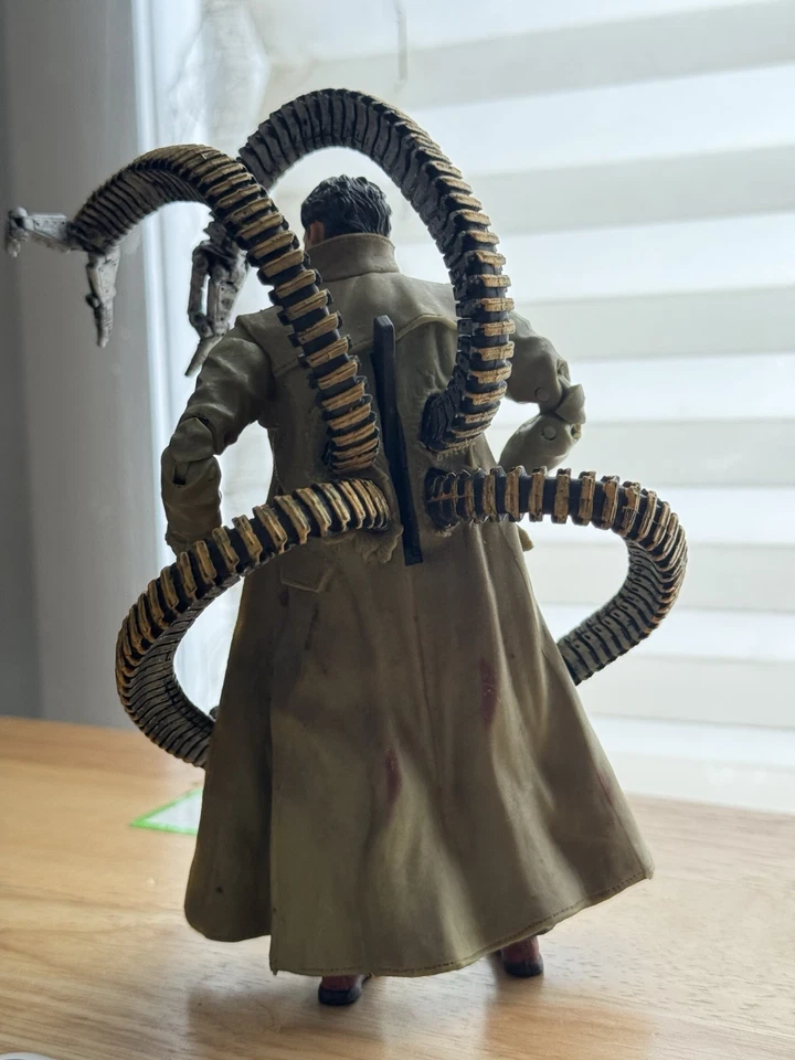 Figura Posable Doc Ock Spiderman 2 Leyendas Marvel - Toybiz Foto 2 de 4