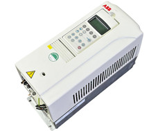 ABB ACS800-01-0016-3+E200 Variateur de Fréquence 11kW 25A 380-415V Reconditionné