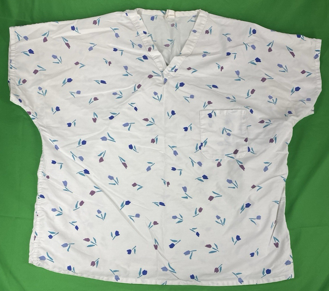 Large White Flower Patterned Scrub Top - image 1