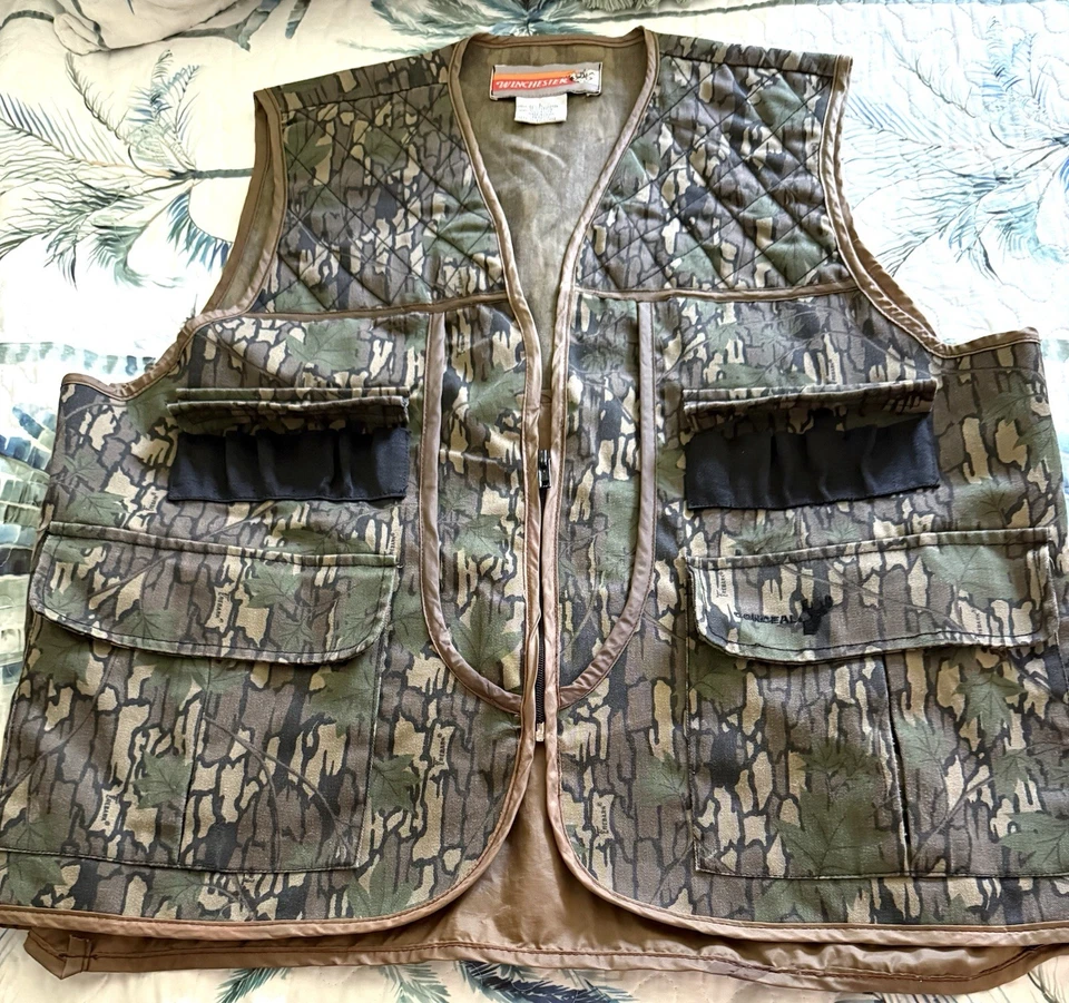 Vintage Winchester Vest TREBARK Conceal Camouflage Turkey Hunting Vest-GG - Image 3 of 4