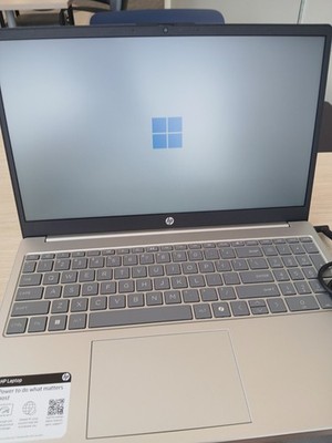 HP 15.6'' FHD Laptop-Intel Core i3 N305-8GB RAM-256GB SSD-Silver-Wins 11 Home-New