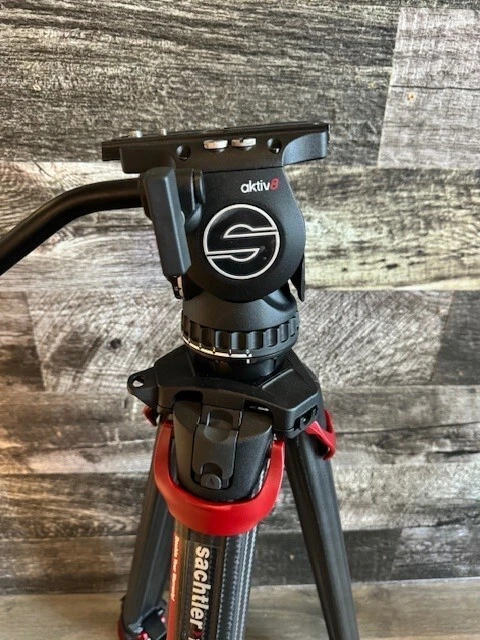 Sistema de trípode Sachtler active8 flowtech75 MS cabezal fluido S2068S-FTMS Foto 4 de 4