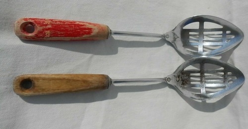 Vintage Androck Chrome Plate Made In United States Of America Slotted Spoons DWR - Picture 11 of 12
