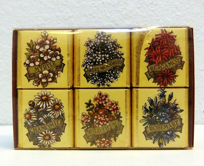 Vintage Gilchrist Soames 6 Herb Bath Cubes Made in England 