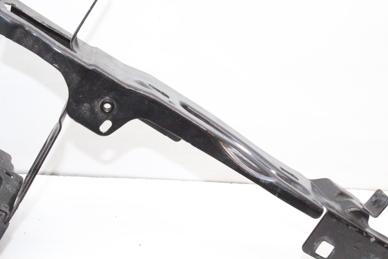 2013-2020 F82 BMW 4 M4 Series Headlight Mounting Bracket LH  