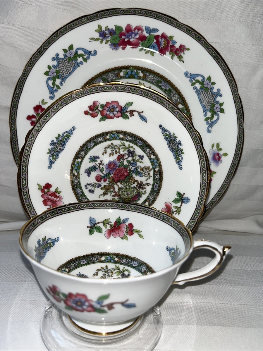 Paragon Tree of Kashmir Pattern Trio TeaCup, Saucer, 8