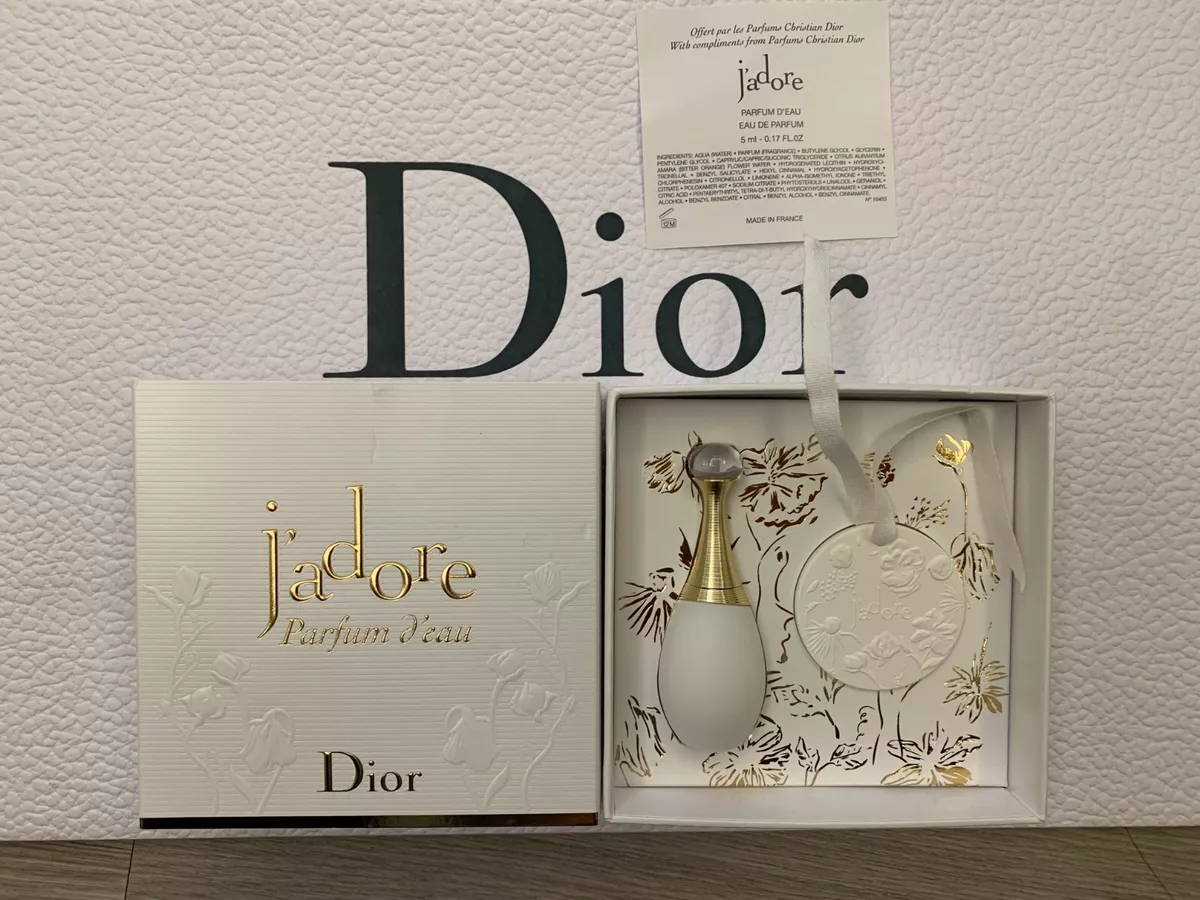 J'adore Parfum d'eau: Alcohol-Free Fragrance with Floral Notes