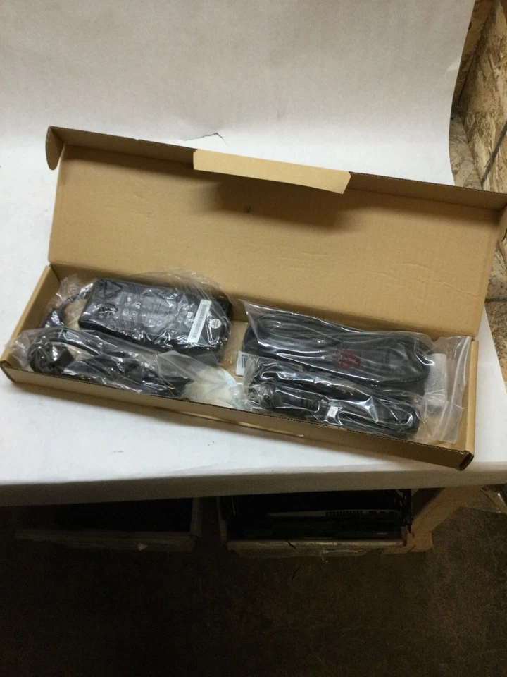 NUEVO SELLADO ELO MEDICAL TOUCH VuPoint M1 (E386515) ESY15M1-2UWA-0-ZB-NO-WH-MED-HM Foto 4 de 4