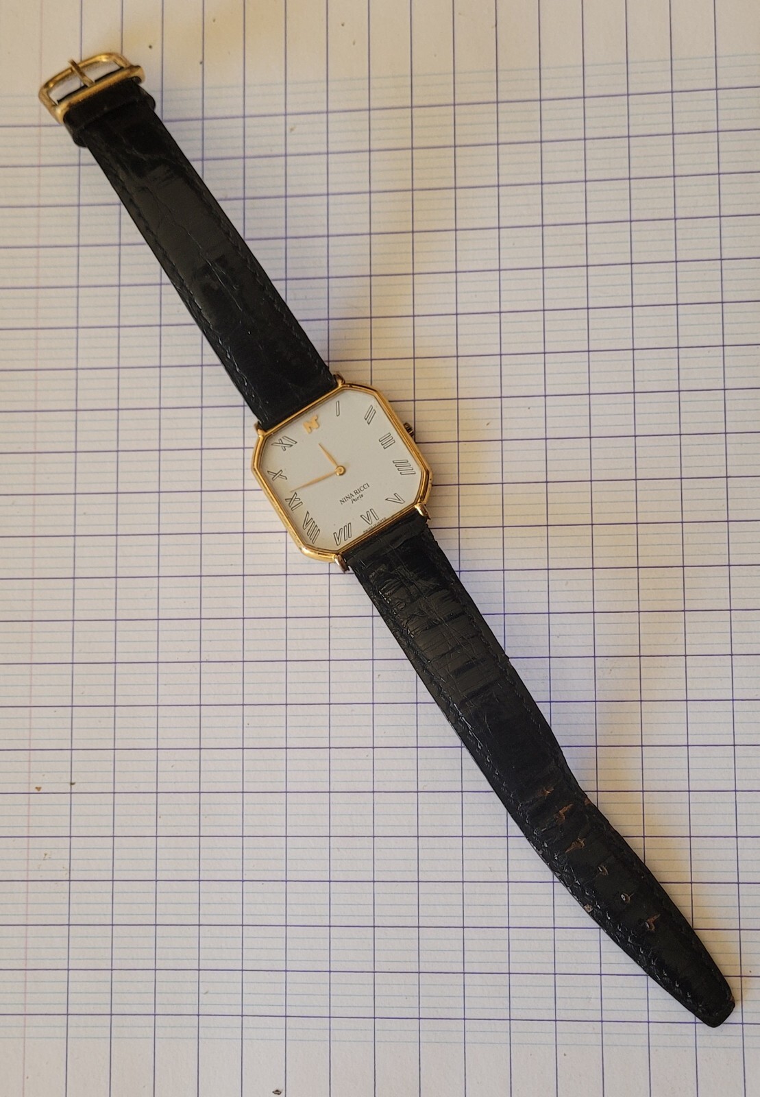 Montre Bracelet Vintage Nina Ricci Paris - Femme - Design élégant