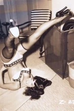 Vintage Bettie Page Photo 2243 Oddleys Strange & Bizarre