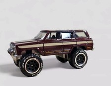 1988 Jeep Wagoner Diorama Collectible Diecast Model Truck 164 Brown Loose 1988 Jeep Wagoner Diorama Collectible Diecast Model Truck 164 Brown Loose