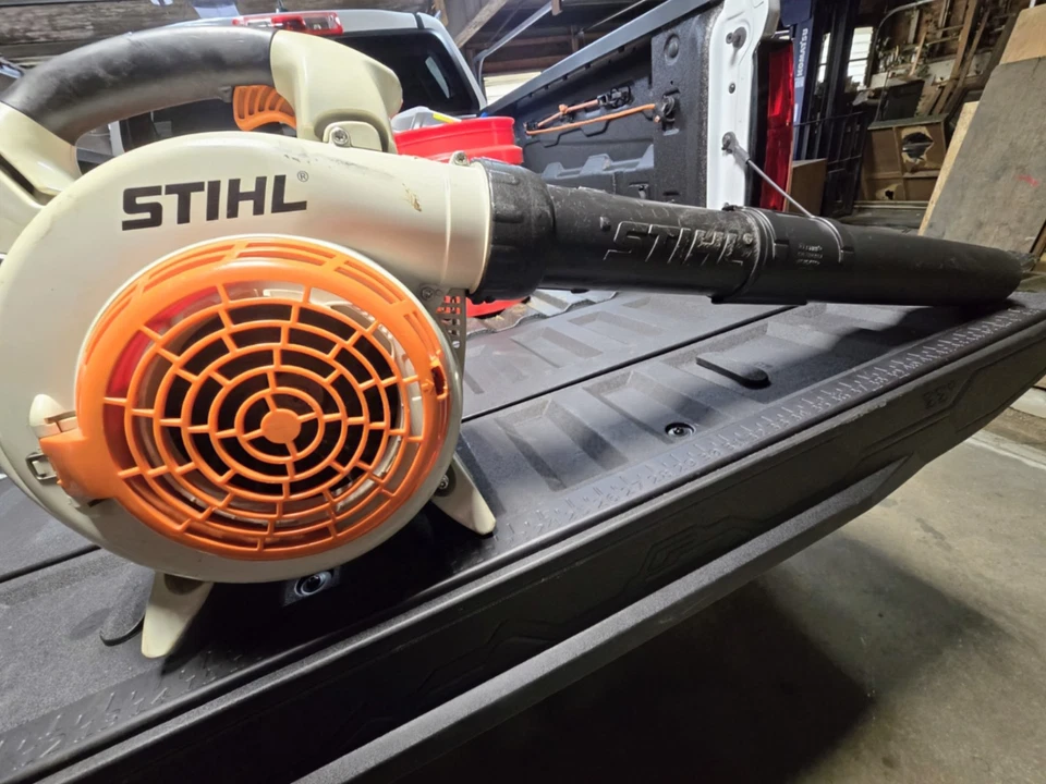 Soprador de folhas portátil STIHL BG86C  - Imagem 2 de 4