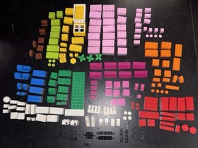 LEGO 2008 Pink Brick Box 5585 See Description