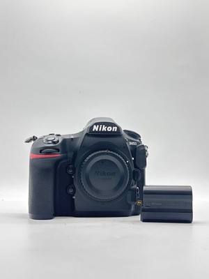 Nikon D850 Digital SLR Camera Black 45.7 MP - Used