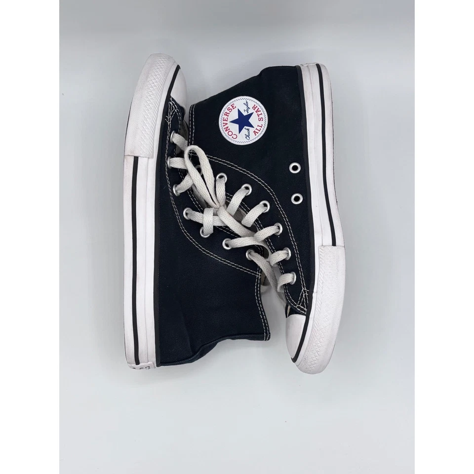 Converse Chuck Taylor All Star High Top Sneakers Youth Size 3 Black Classic - Image 3 of 4