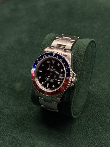 Rolex GMT-Master II Pepsi & Coke - 16710 - Box 2001 - Picture 2 of 15