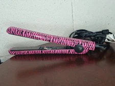 Style House 1.25 Inch Professional Styling Iron (Pink Zebra)