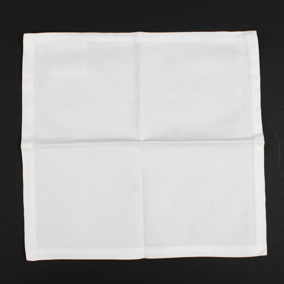 Williams Sonoma Tablecloth 86x72 & 24 Placemats 12x12 & 20x20 White Set - Image 3 of 4
