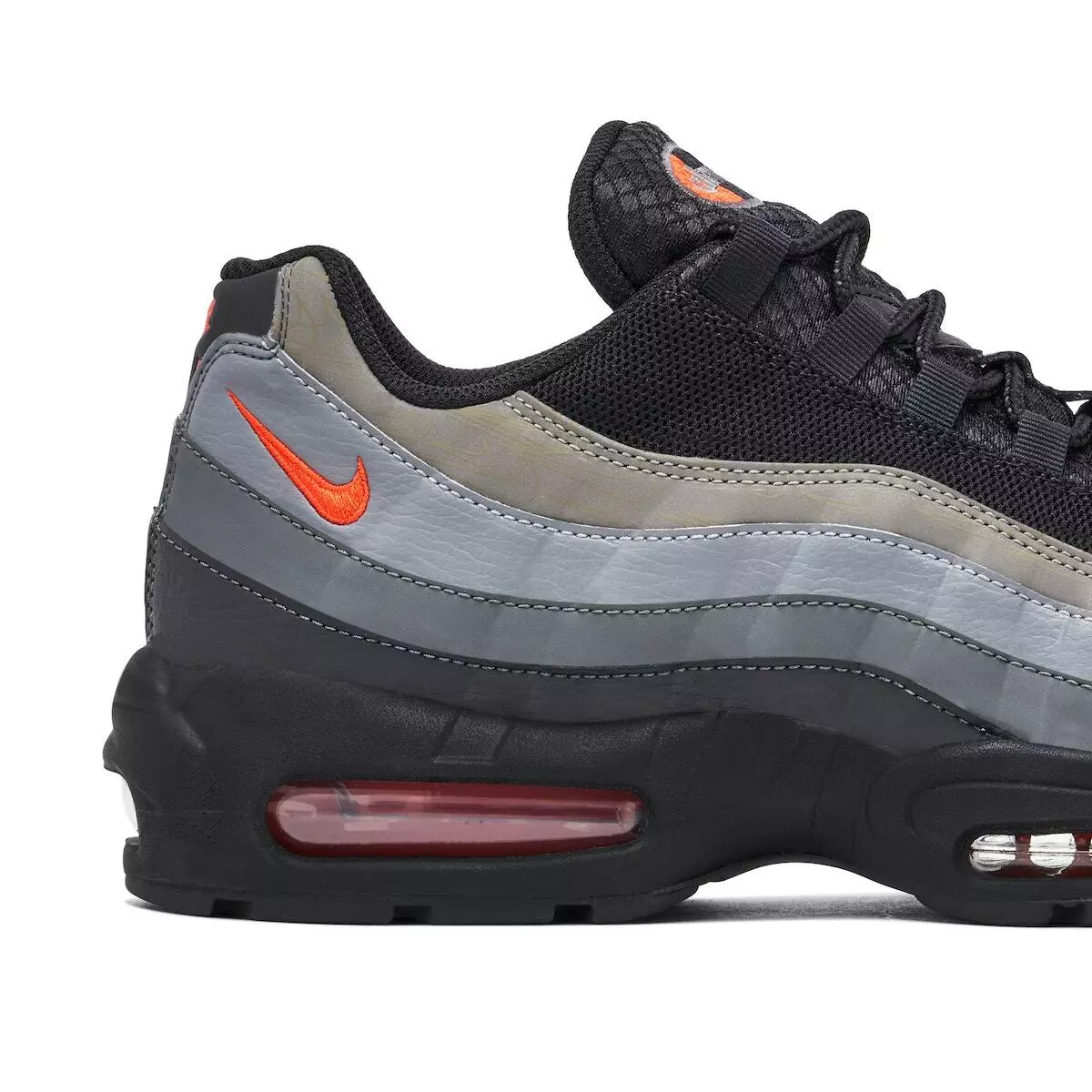 Nike blue and grey hotsell ombre air max 95 trainers
