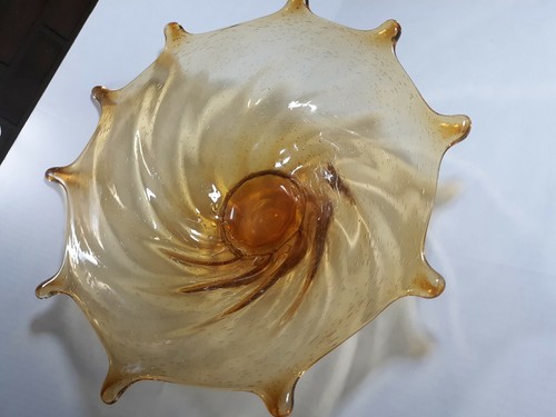 MCM Art Studio Glass BOWL CENTERPIECE Seeded Amber Swirl Design Vintage. 14 "