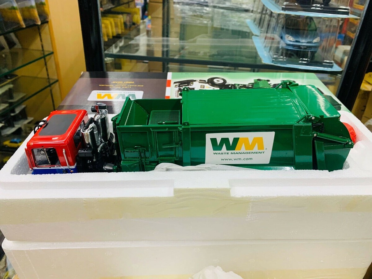 Rare First Gear Waste Management Side Load Refuse Truck 58 Off