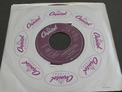 DR. HOOK - When You're In Love With A Beautiful Woman 7'' VINYL / CAPITOL - 4705