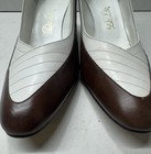 Vintage Deliso Women’s Dress Shoes White And Brown Leather Size 10.5 Heels Pumps — photo 3