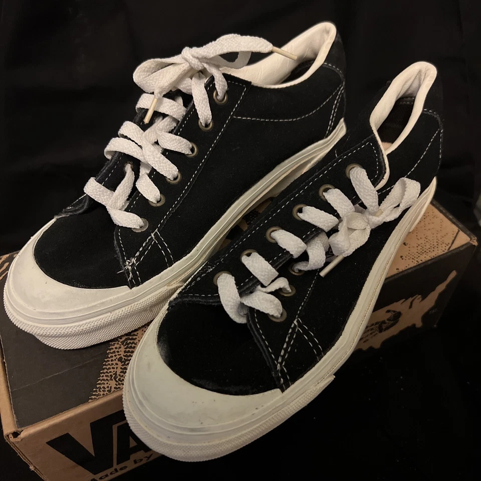 Vintage Vans Cals  Platform 90’s Black Suede Shoes Women’s Size 8 1/2 - RARE! - Image 2 of 4