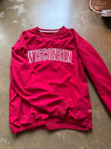 Gear For Sports Wisconsin Badgers Red Pullover Windbreaker Jacket
