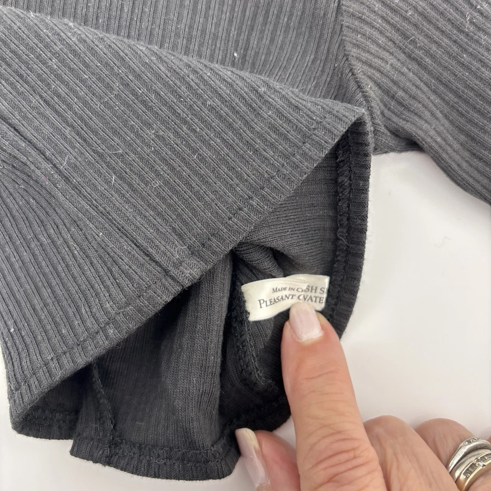 American Girl Doll of Today Pleasant Company Red Vinyl Jumper Meet Outfit Read - Image 3 of 4