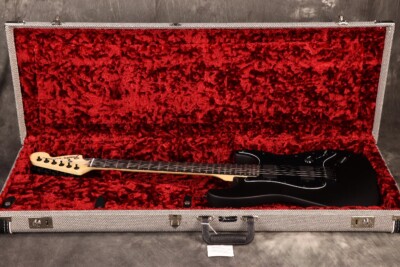 Fender Jim Root Stratocaster Ebony Fingerboard Flat Black w Fender Jim Root Stratocaster Ebony Fingerboard Flat Black w