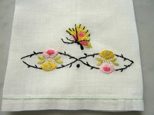 Sweet Antique VTG Linen Fingertip Towel Hand Embroidered Silk Butterfly Florals