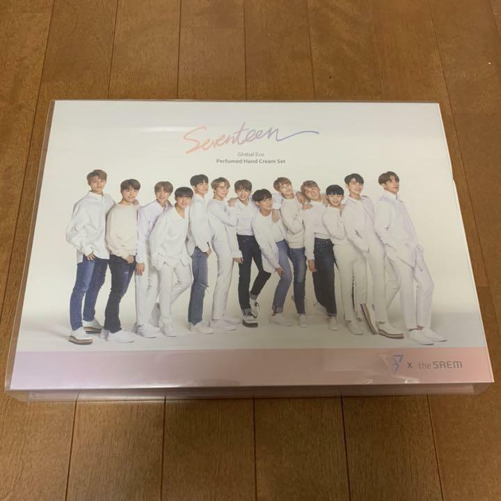 SEVENTEEN The Saem Hand Cream set + Official Photocard set SEVENTEEN The Saem Hand Cream set + Official Photocard set