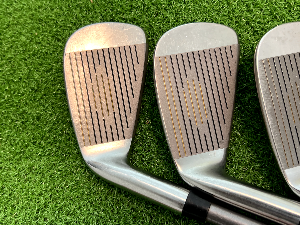 Wilson Staff PROGRESSIVE tige simple 5 fer acier rigide flexible homme Wilson Staff PROGRESSIVE tige simple 5 fer acier rigide flexible homme